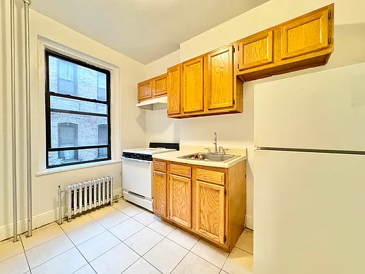 Rented by Keller Williams NYC | media 7
