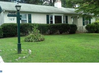 105 Gravel Hill Rd, Huntingdon Valley, PA 19006