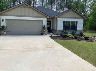 138 Jenny Rd, Grantville, GA 30220