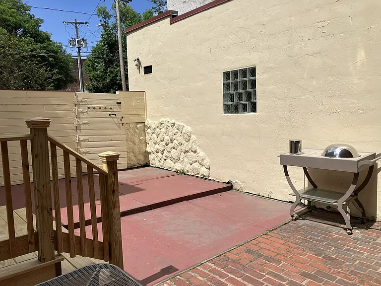 60 Dove St #F1 — Photo 13