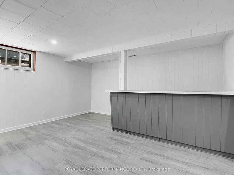 2243 Hillary Ave — Photo 22