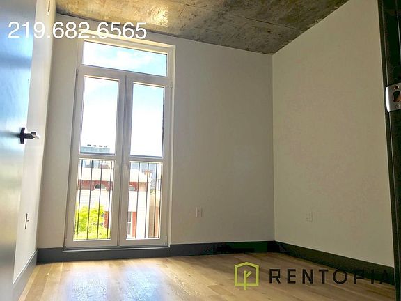 4th image of 340 Evergreen Ave APT 316