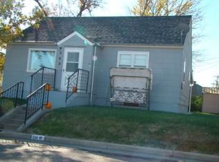 340 W 8th St, Colby, KS 67701