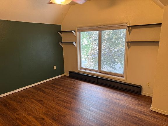 4th image of 1813 W Mission Ave #2