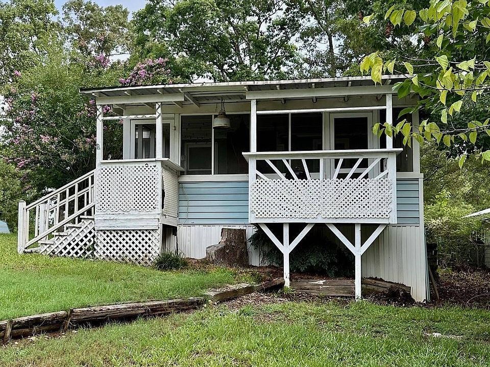1st image of 101 Fishing Ln