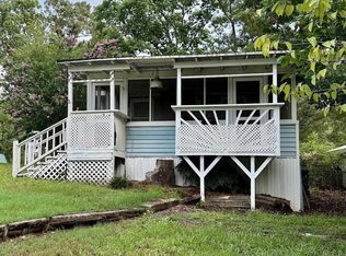 101 Fishing Ln, Eatonton, GA 31024