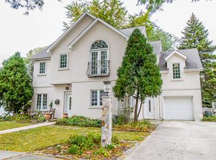 916 Kemman Ave, La Grange Park, IL 60526