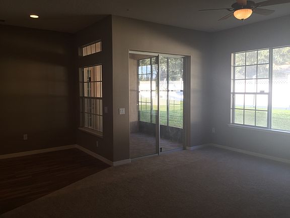 4th image of 1806 Carolina Wren Dr