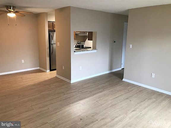 2nd image of 4811 Ravens Crest Dr