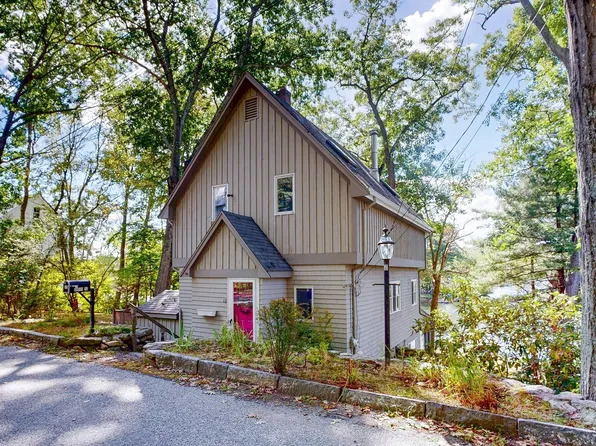 12 Downey Pl, Hopkinton, MA 01748