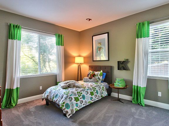 4th image of 3697 Waldwick Cir