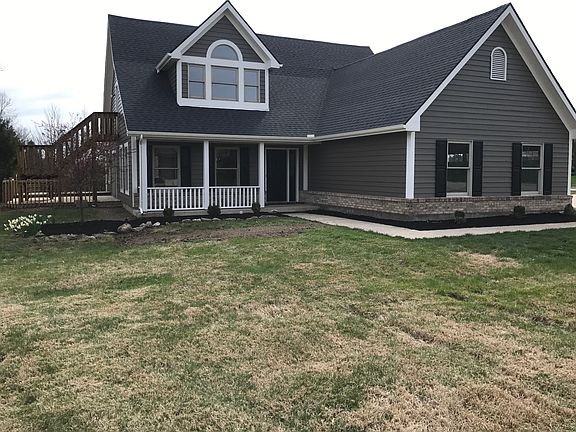 2nd image of 934 York Meadows Dr