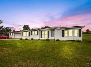 11906 N Adrian Hwy, Clinton, MI 49236