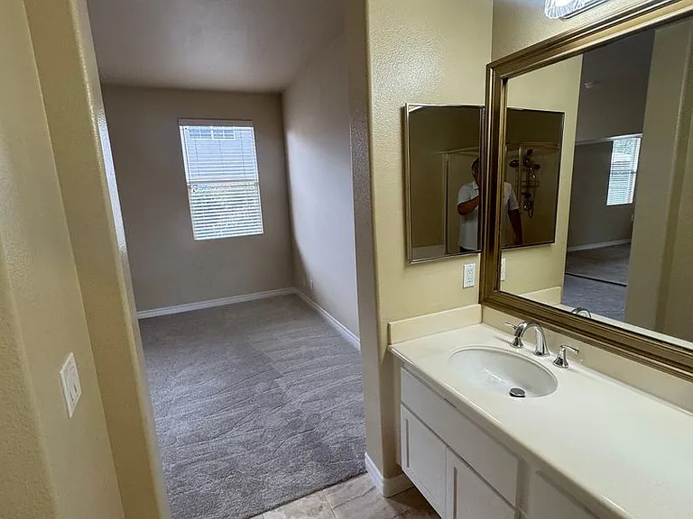 170 Trofello Ln — Photo 51