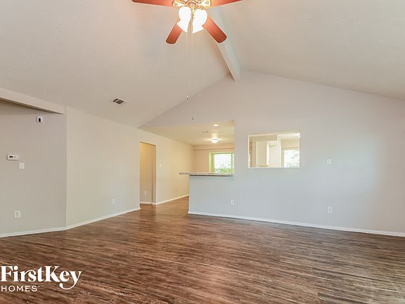 5th image of 728 Southwynd Dr