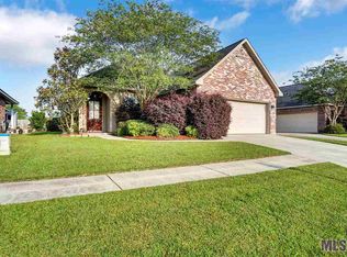 30767 La Madeline Ct, Denham Springs, LA 70726