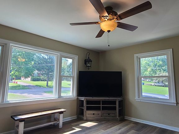 3rd image of 7001 Monty Ln