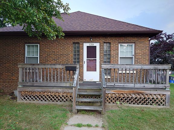 Exterior Front Porch