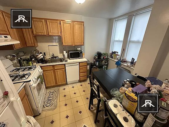 5th image of 26 Colborne Rd #12