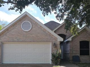 2000 Tomatillo Dr, Weslaco, TX 78596