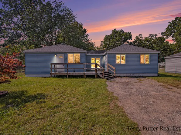 719 S Chandler St, Muskegon, MI 49442
