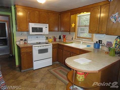 3rd image of 76293 Evergreen Bluff Dr