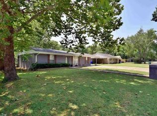 2111 Arkansas Ave, Conway, AR 72034