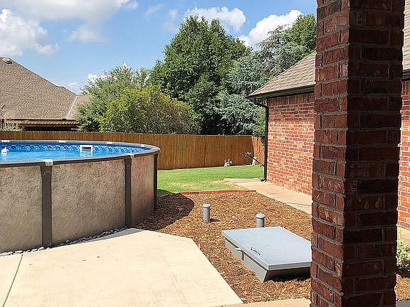 4th image of 3200 SW 130th Pl