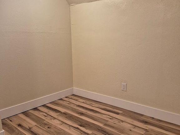 3rd image of 1023 5th St #A