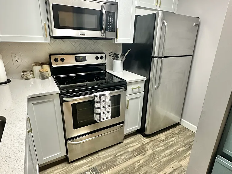 104 Westlake Ct #104 — Photo 9