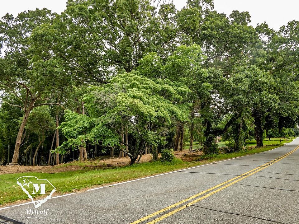 2nd image of 410 Dairy Ridge Rd