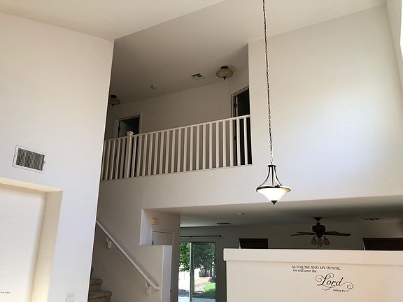 2nd image of 1403 S Navajo Ln