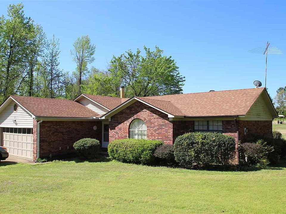 1st image of 215 Arlington Dr