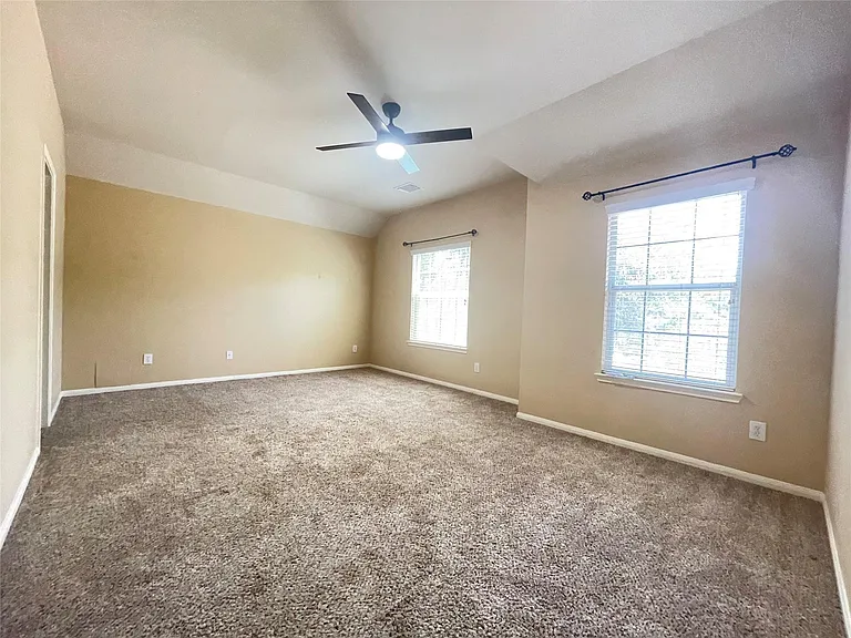 13518 Primula Ct — Photo 8
