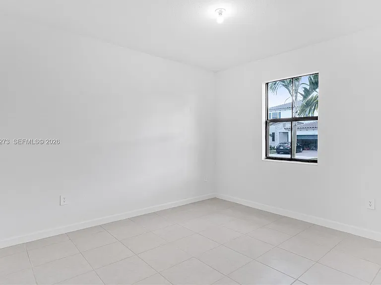 11947 SW 241st Ter — Photo 23