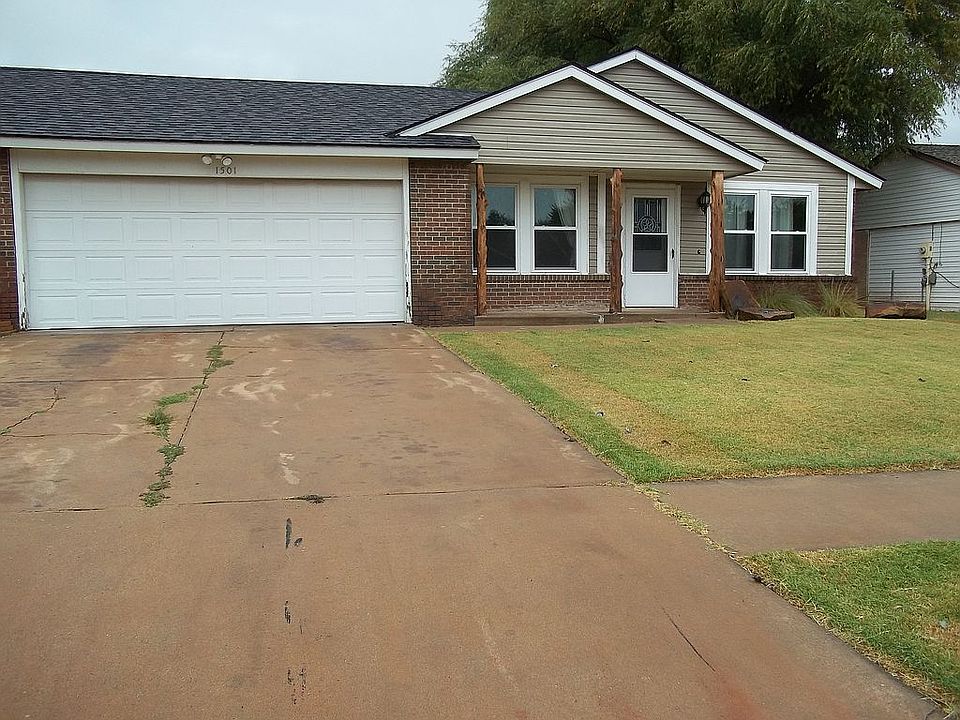 1st image of 1501 NE 5th St
