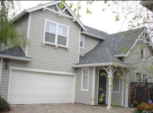 6040 Stonehouse Dr, Vallejo, CA 94591