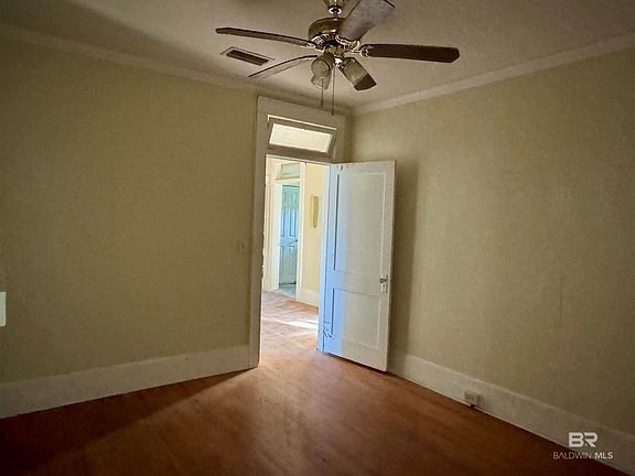 5th image of 310 S Pensacola Ave