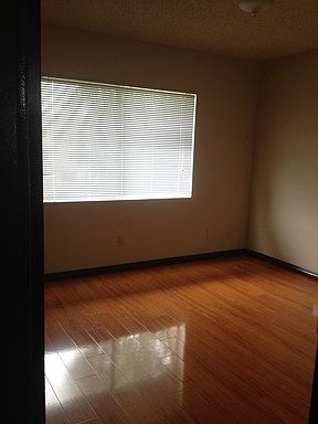 3rd image of 2500 Edwards Ave APT E3