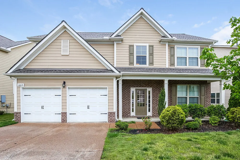 4 bed, 2.5 bath, 2246 sqft, $3,560 — Photo 1