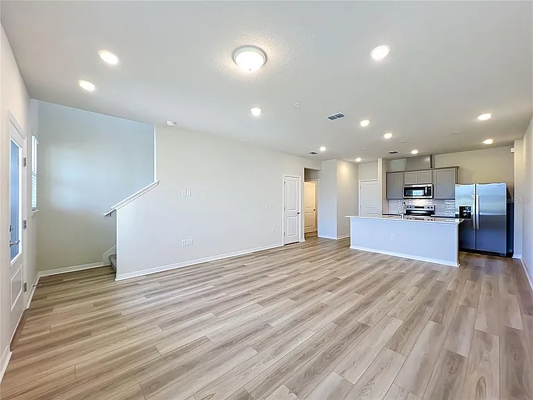 10654 Evening Star St — Photo 11