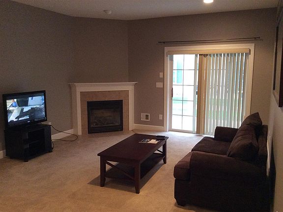 2nd image of 326 Ballston Ave APT 2