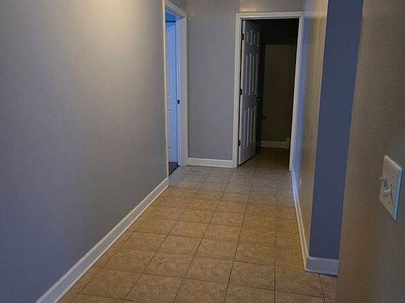 4th image of 382 Pennsylvania Ave #88