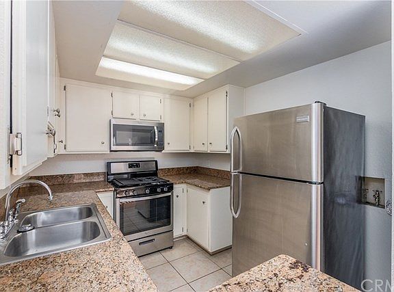 5th image of 625 Parkview Dr