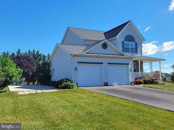 4th image of 86 Barley Cir