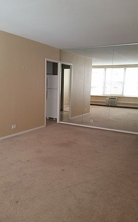 5th image of 3900 N Lake Shore Dr APT 6G