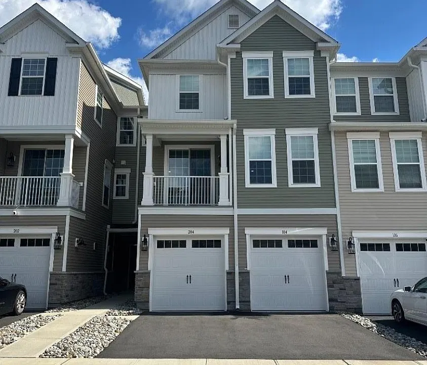 204 Lavender Way