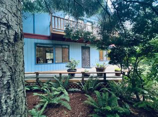 373 Ozette Pl, La Conner, WA 98257