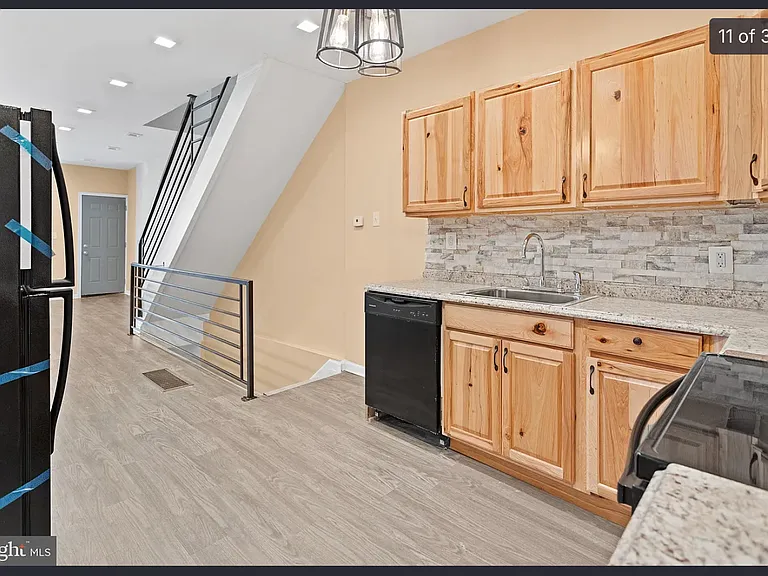 3045 N Carlisle St — Photo 7