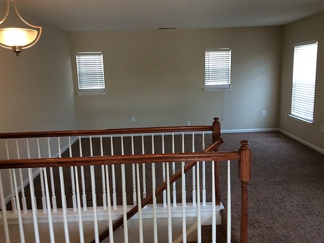 4022 Houldsworth Dr — Photo 8